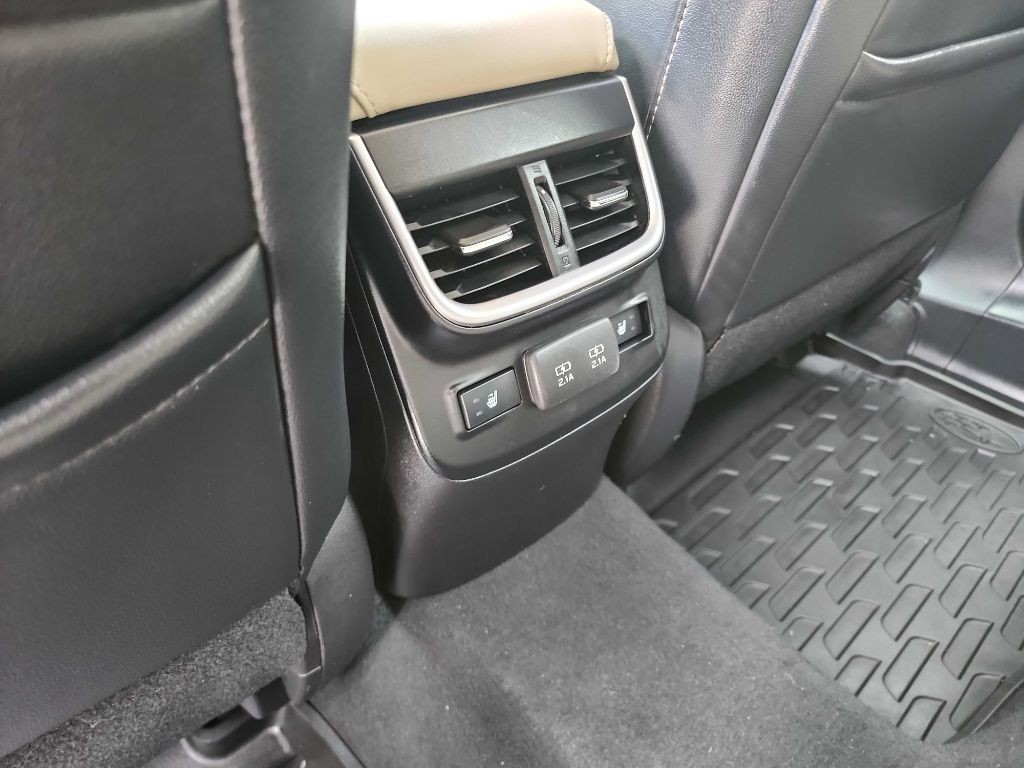 2020 Subaru Outback Image 30