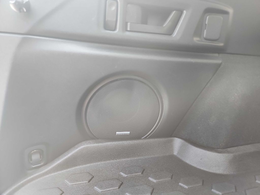 2020 Subaru Outback Image 35