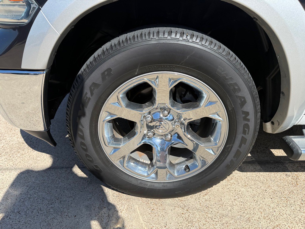 2014 RAM 1500 Image 13