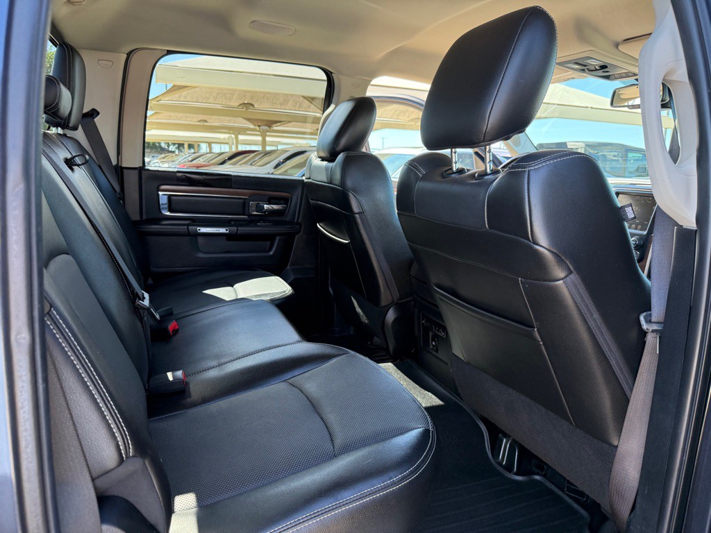 2014 RAM 1500 Image 17