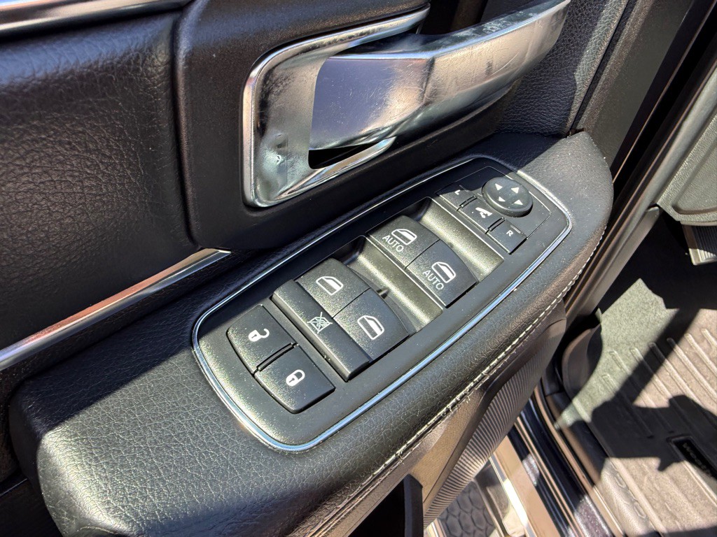 2014 RAM 1500 Image 21