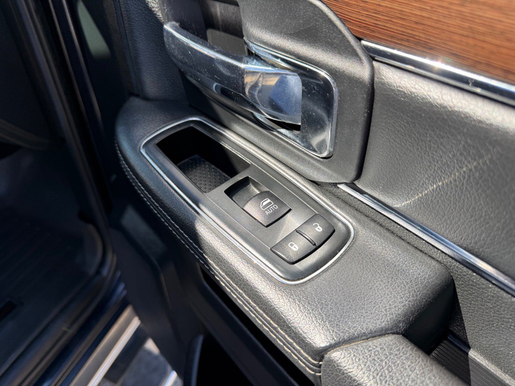 2014 RAM 1500 Image 27
