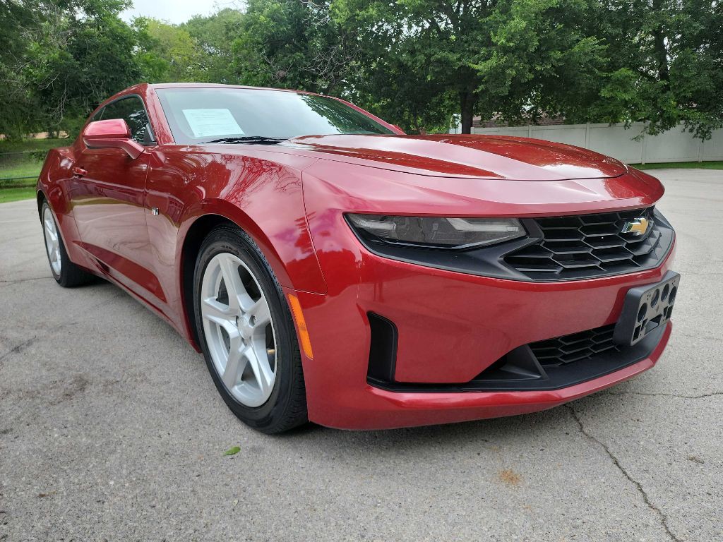2019 Chevrolet Camaro Image 1