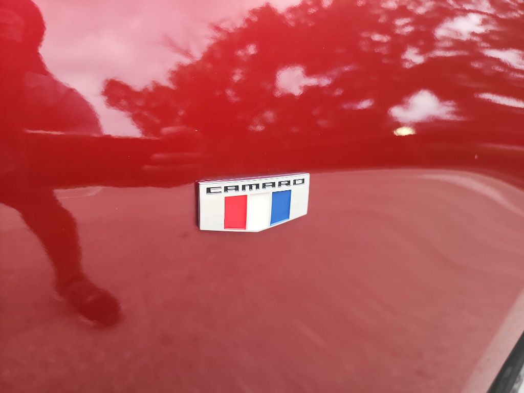 2019 Chevrolet Camaro Image 10