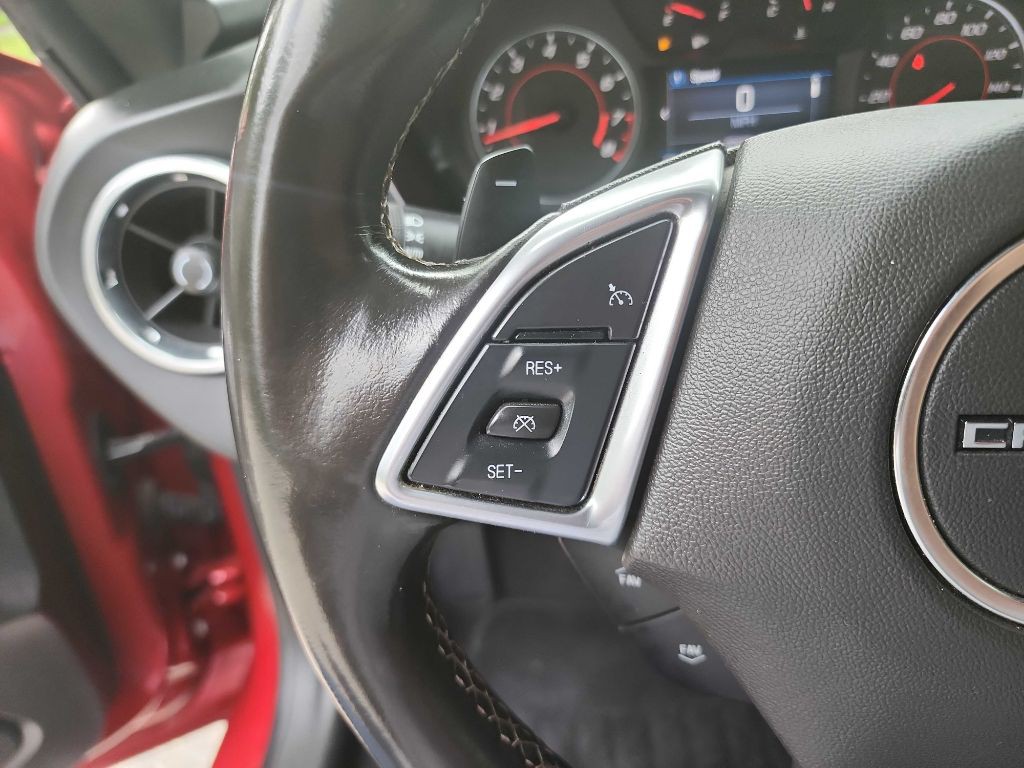 2019 Chevrolet Camaro Image 17