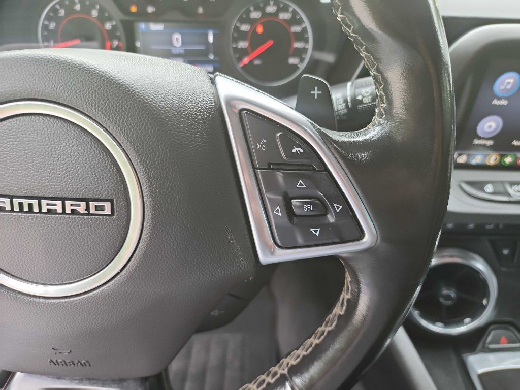 2019 Chevrolet Camaro Image 18