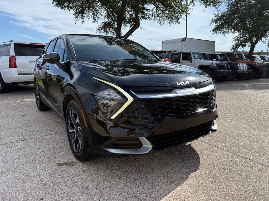 2023 Kia Sportage Image 1