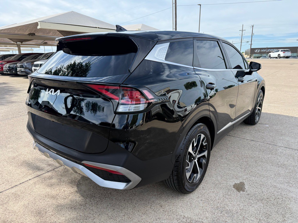2023 Kia Sportage Image 7