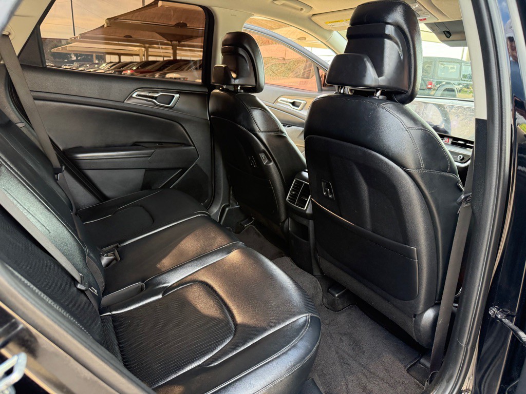 2023 Kia Sportage Image 16