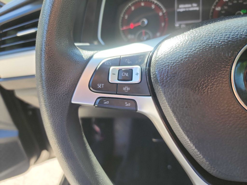 2019 Volkswagen Jetta Image 11