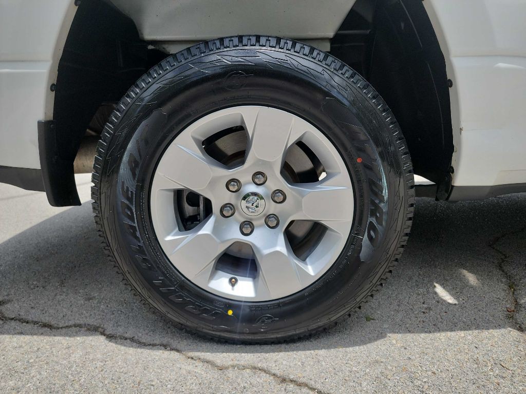 2019 RAM 1500 Image 10