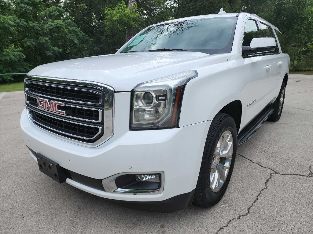2020 GMC Yukon Image 3