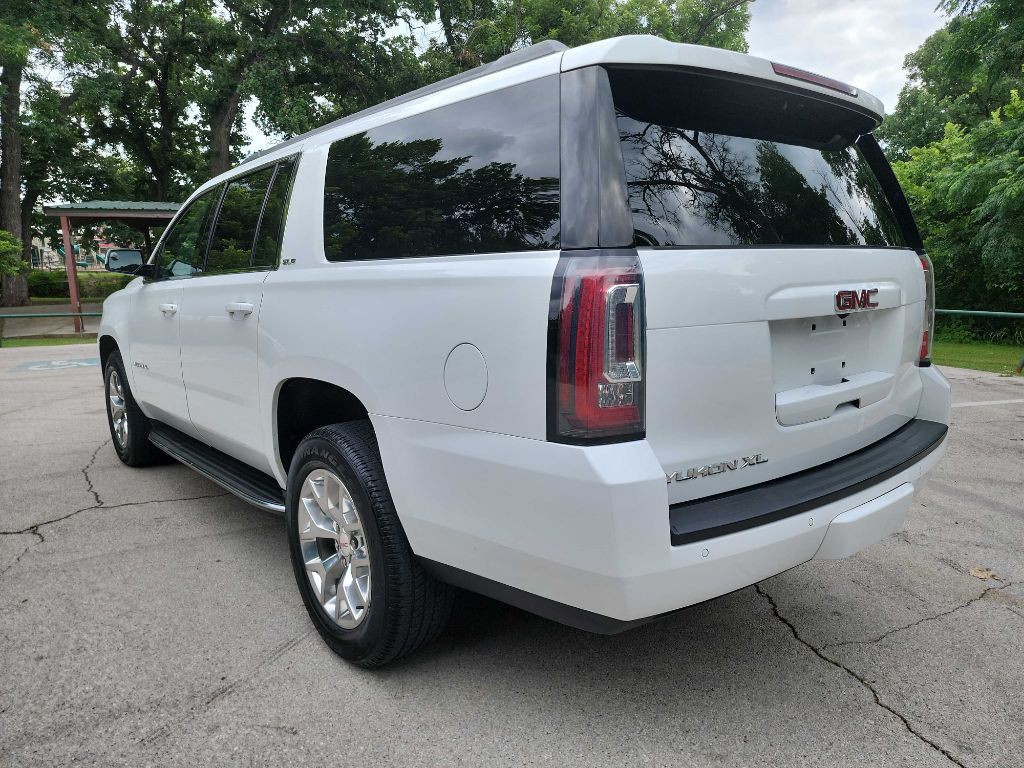 2020 GMC Yukon Image 5