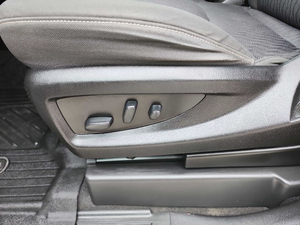 2020 GMC Yukon Image 20