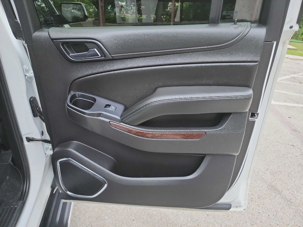 2020 GMC Yukon Image 39