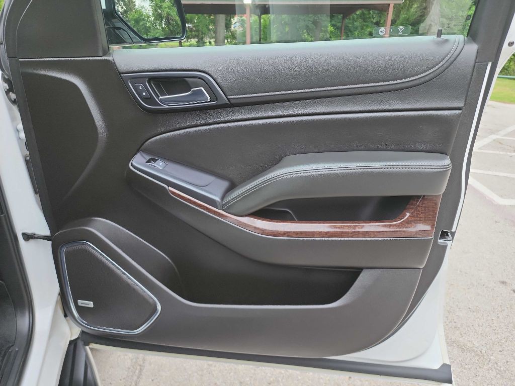 2020 GMC Yukon Image 42