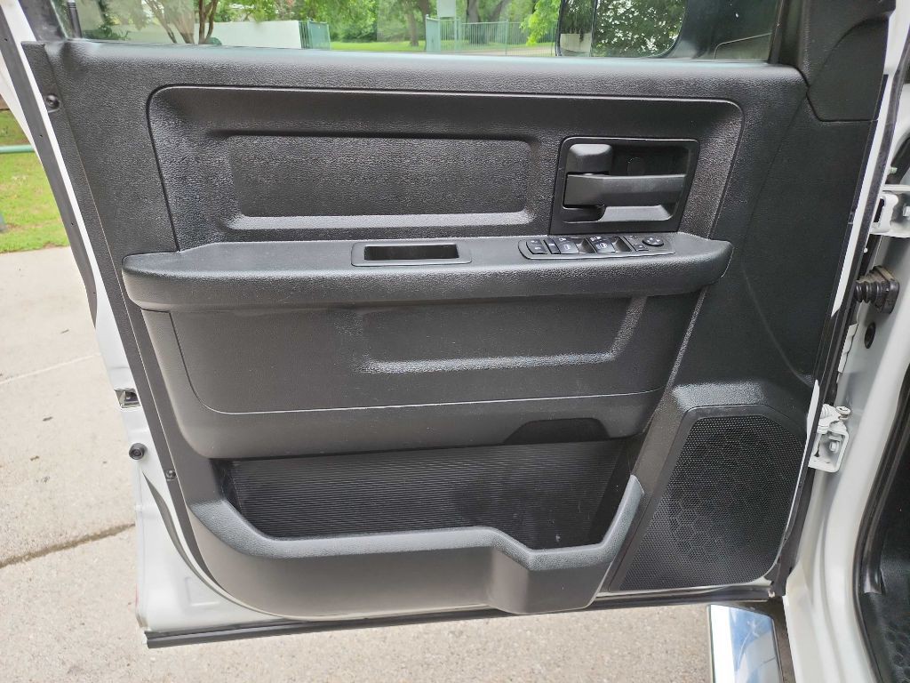 2021 RAM 1500 Image 16