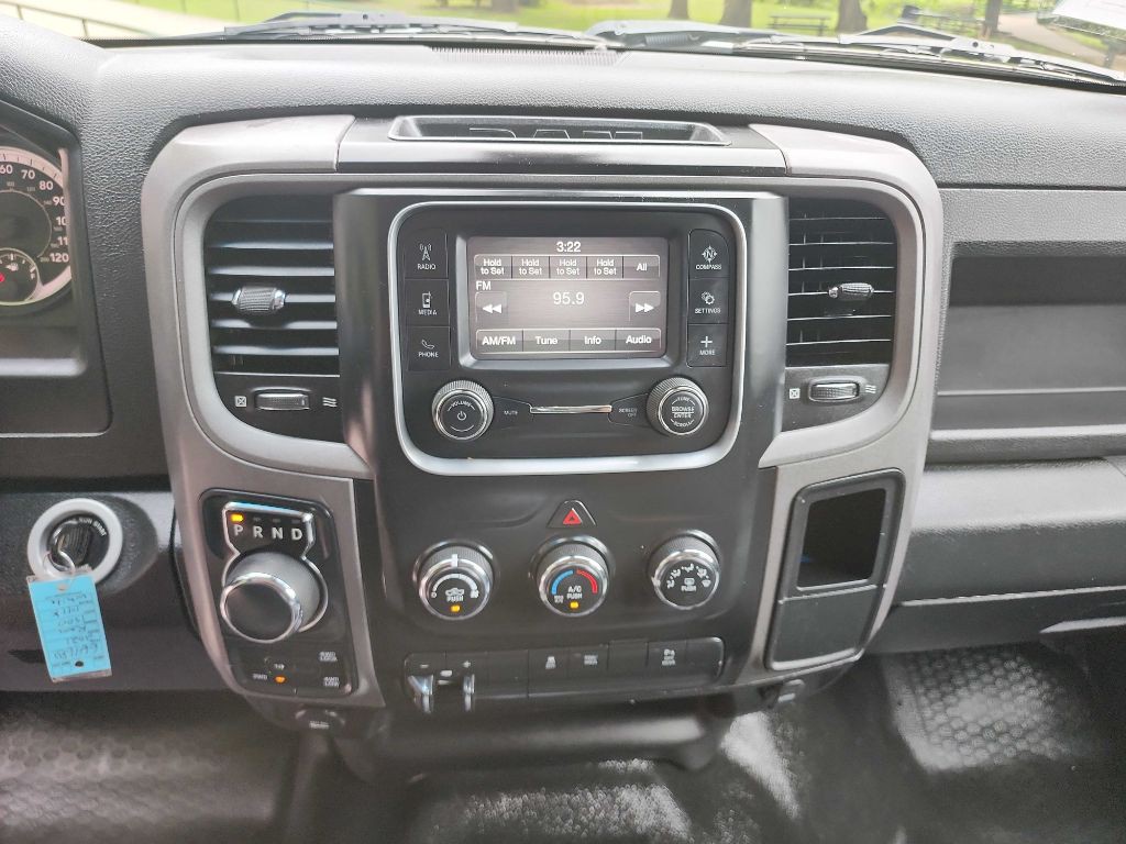 2021 RAM 1500 Image 24