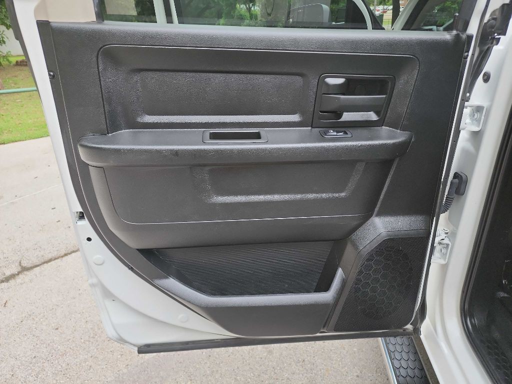 2021 RAM 1500 Image 29