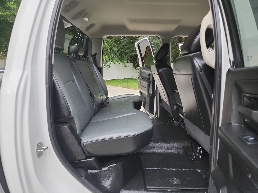 2021 RAM 1500 Image 33