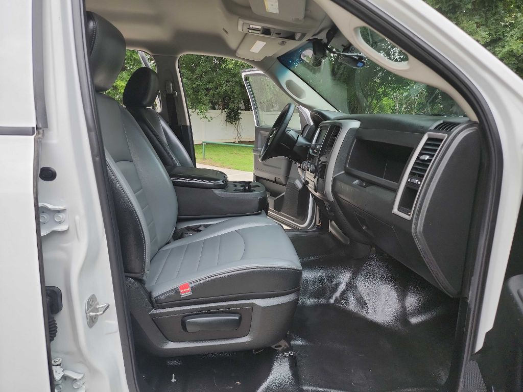 2021 RAM 1500 Image 35