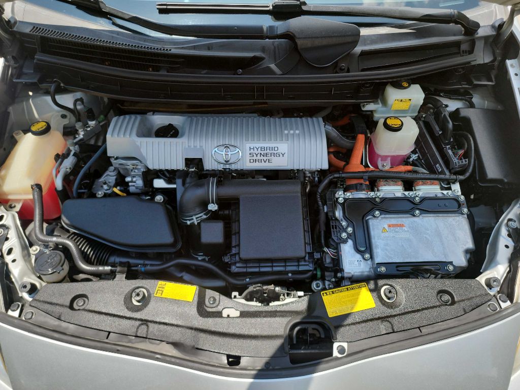 2010 Toyota Prius Image 31