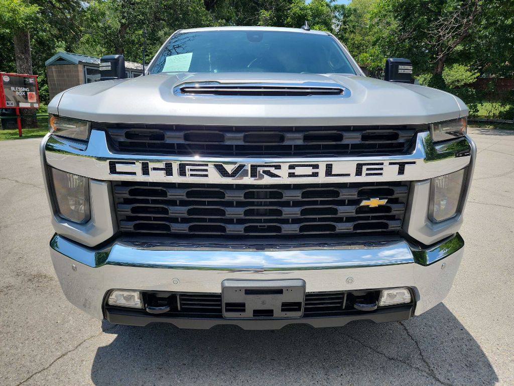 2023 Chevrolet Silverado 1500 Image 2