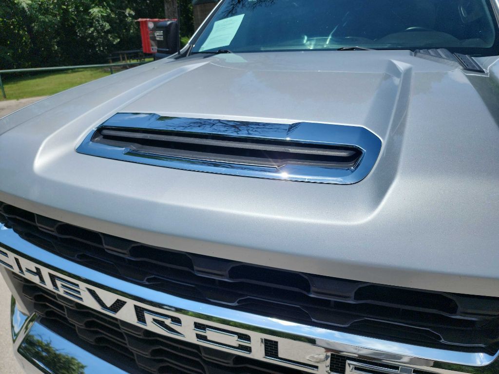 2023 Chevrolet Silverado 1500 Image 3