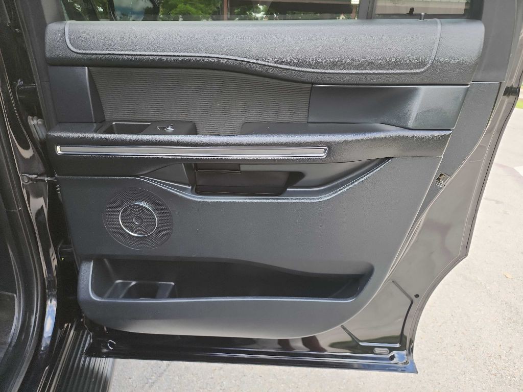 2020 Ford Expedition Image 37