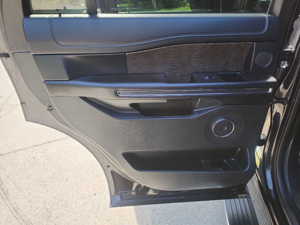 2020 Ford Expedition Image 28