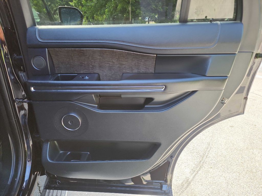 2020 Ford Expedition Image 36