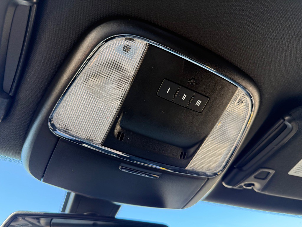 2022 Dodge Charger Image 37
