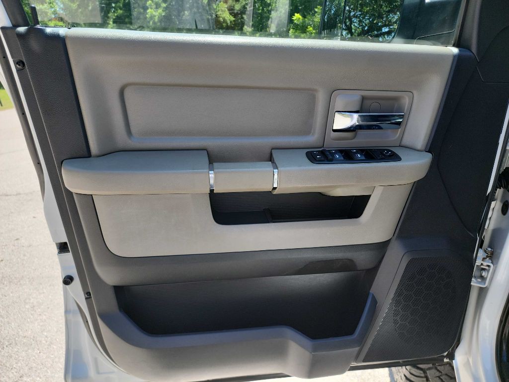2011 Dodge Ram 2500 Image 17
