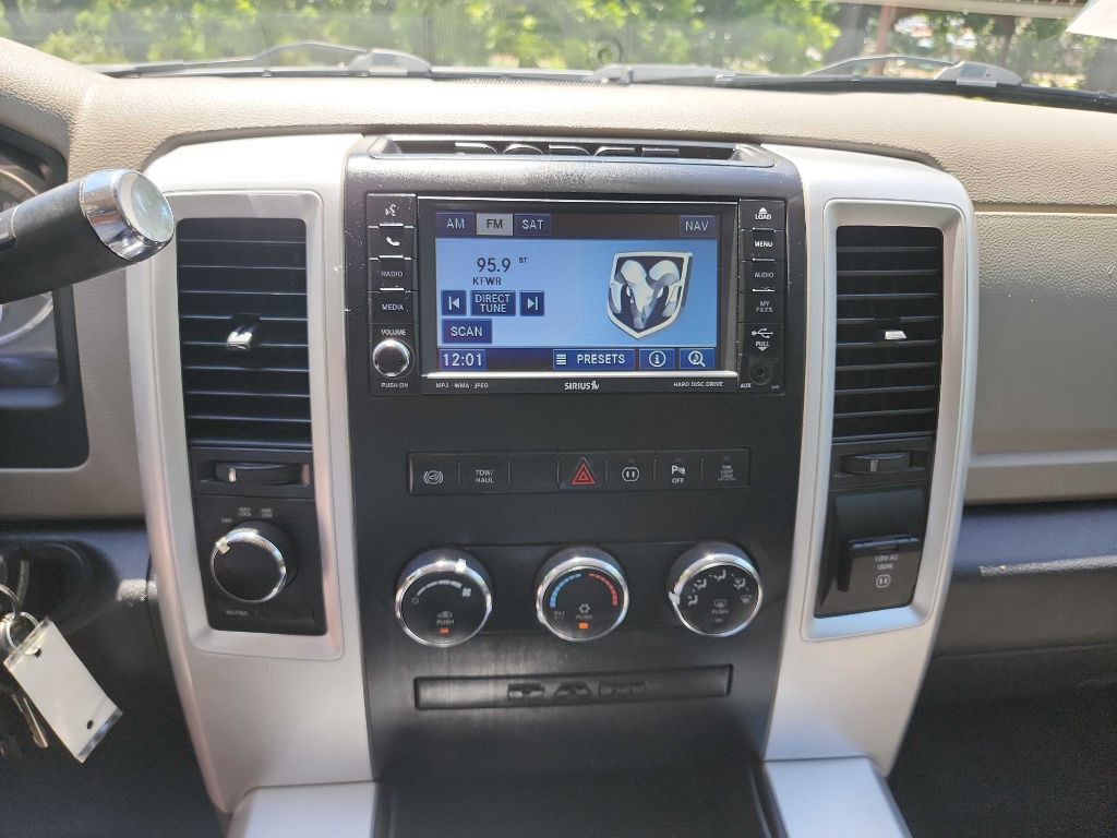 2011 Dodge Ram 2500 Image 25