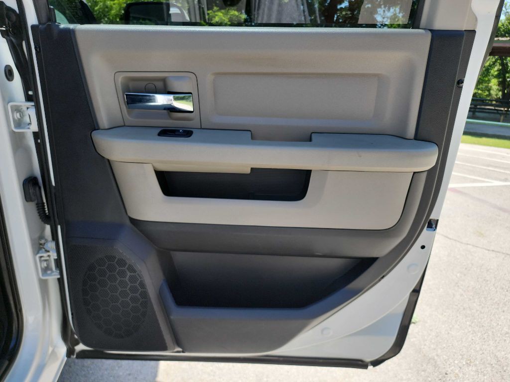 2011 Dodge Ram 2500 Image 31