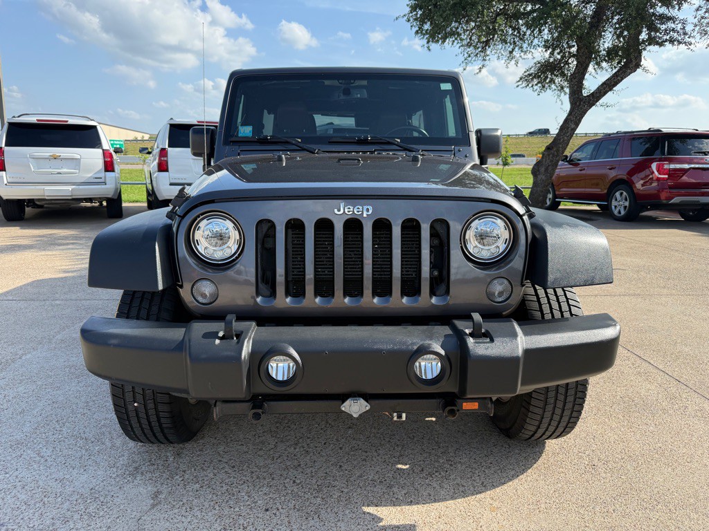 2018 Jeep Wrangler Unlimited Image 2