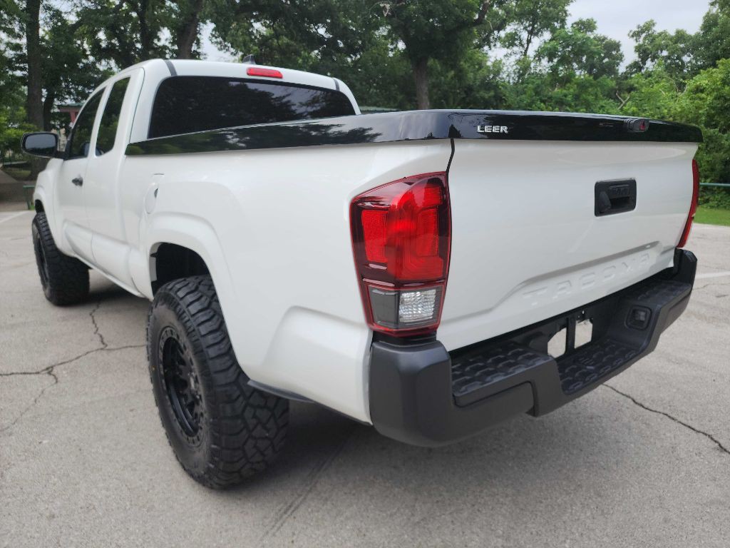 2023 Toyota Tacoma Image 5