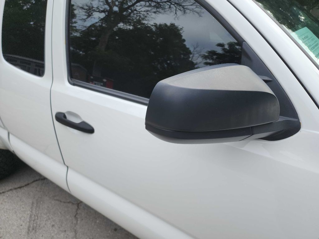 2023 Toyota Tacoma Image 11