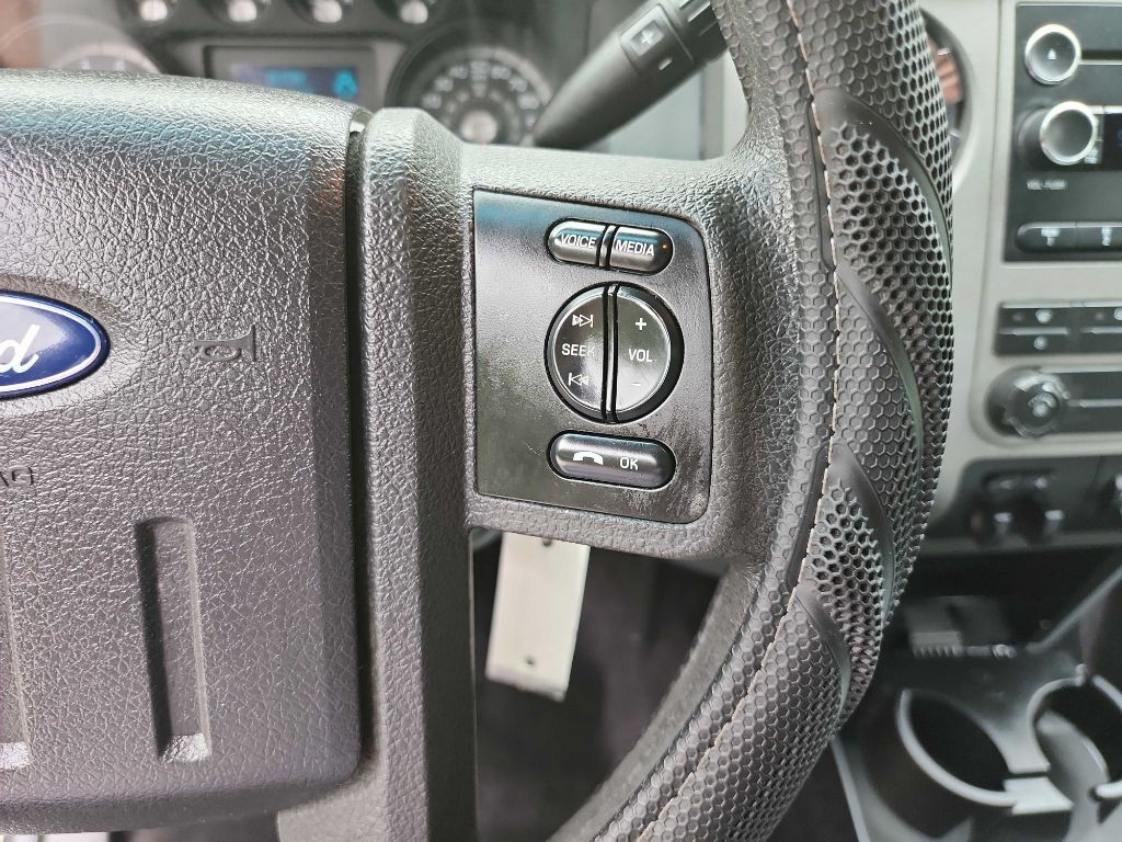 2011 Ford F-250 Image 21