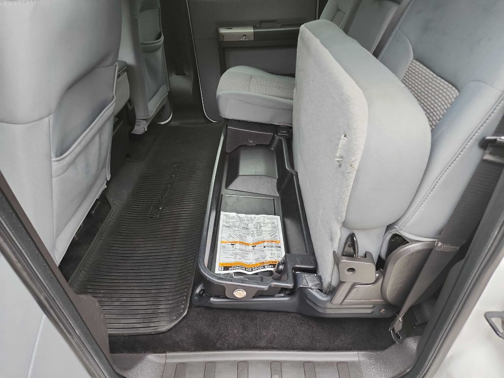 2011 Ford F-250 Image 27