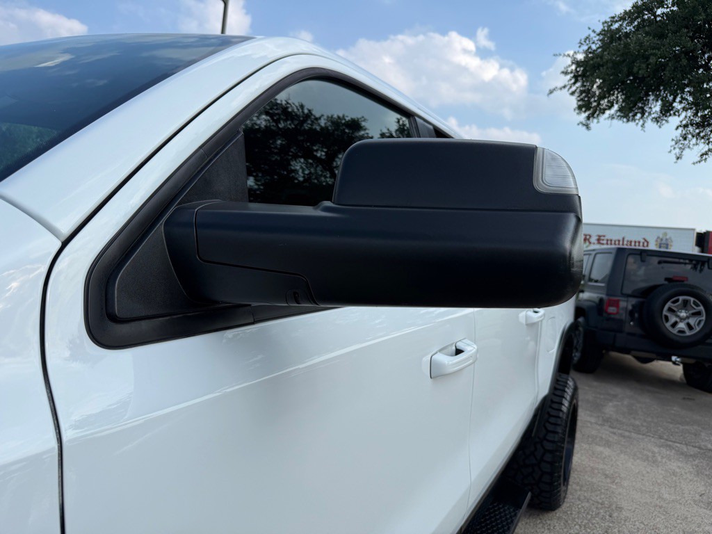 2020 RAM 1500 Image 9