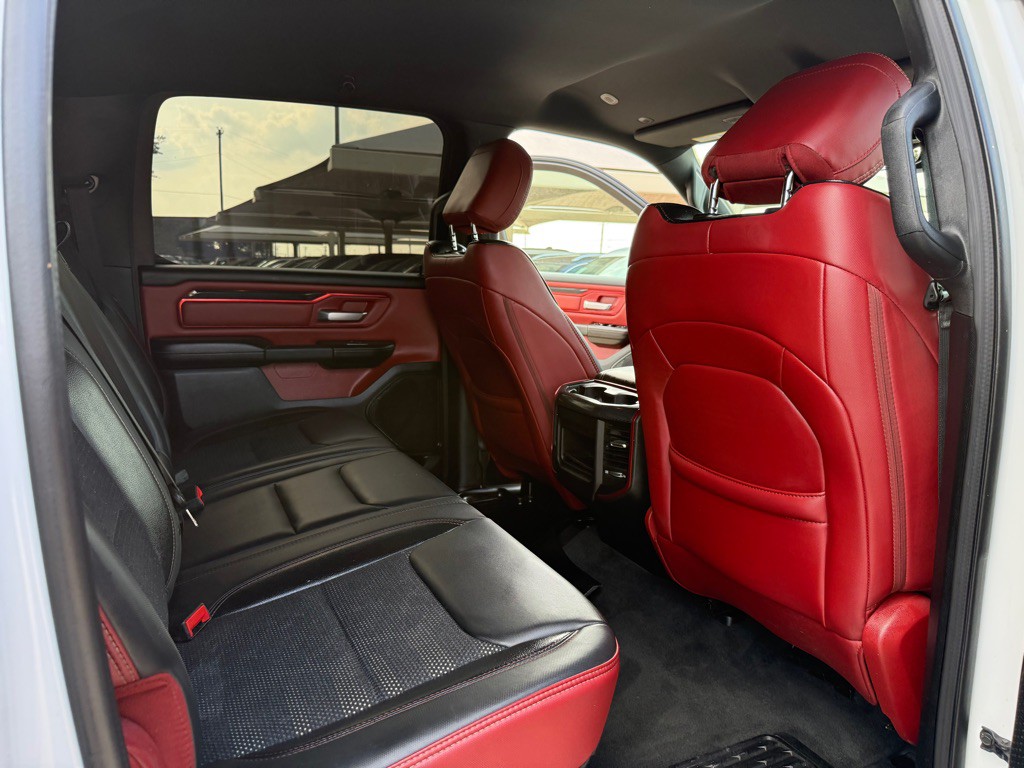 2020 RAM 1500 Image 15