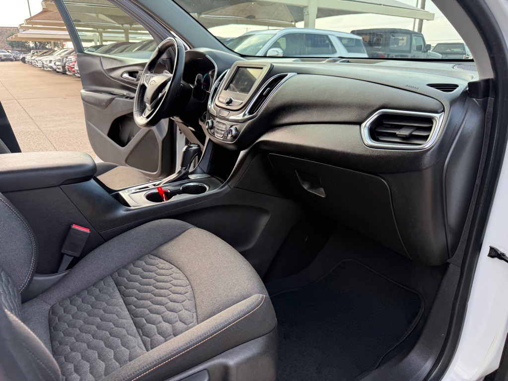 2019 Chevrolet Equinox Image 14