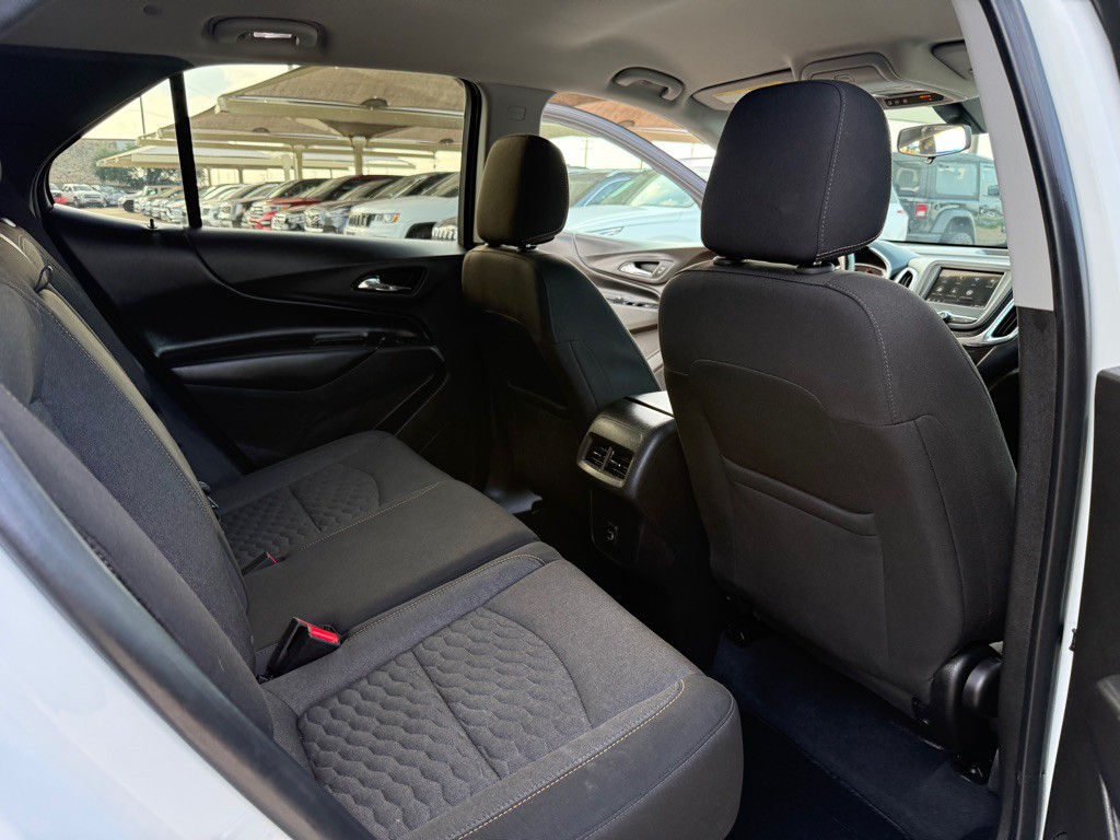 2019 Chevrolet Equinox Image 15