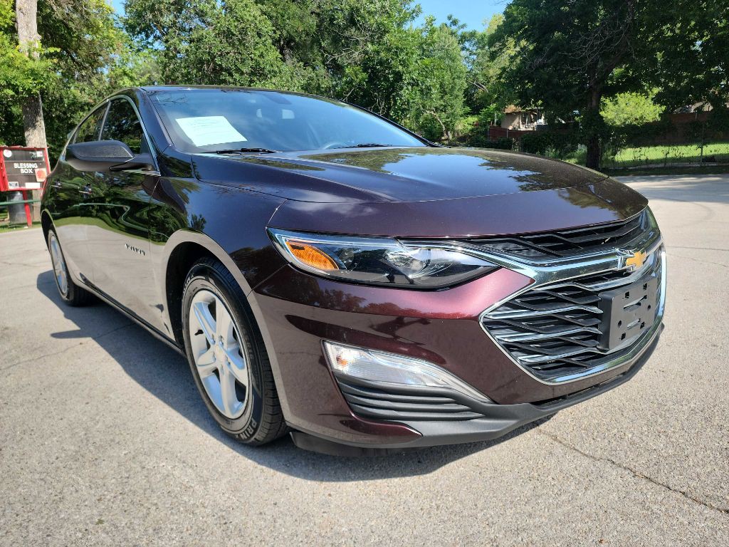 2020 Chevrolet Malibu Image 1
