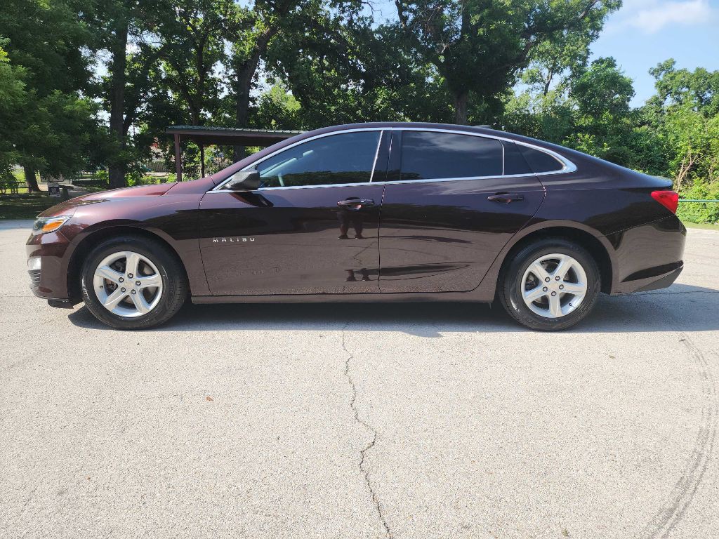 2020 Chevrolet Malibu Image 4