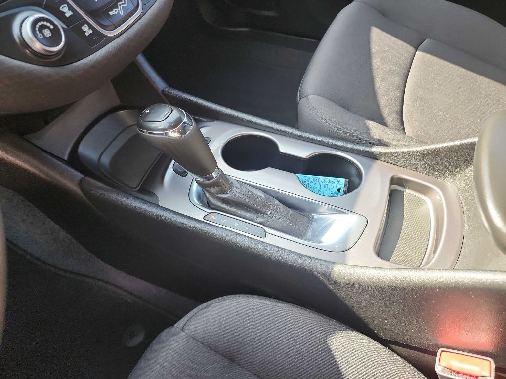 2020 Chevrolet Malibu Image 24