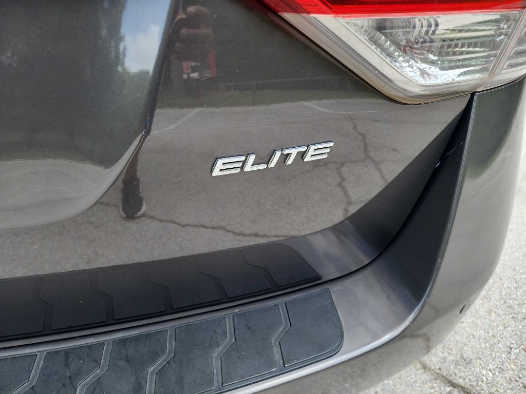 2015 Honda Odyssey Image 9