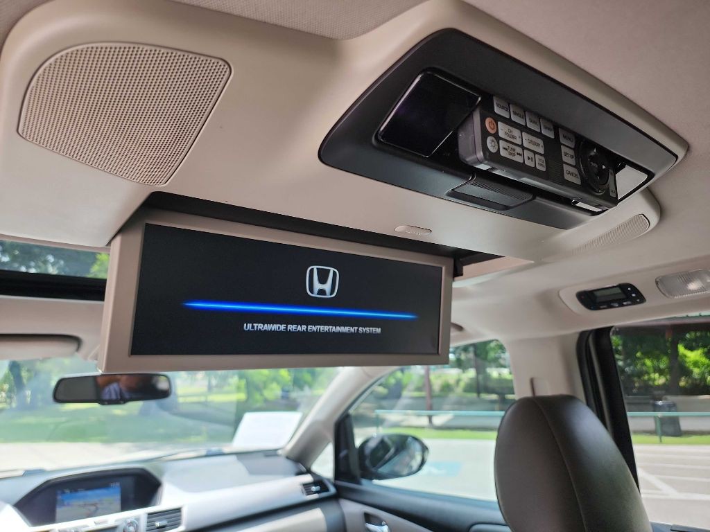 2015 Honda Odyssey Image 29