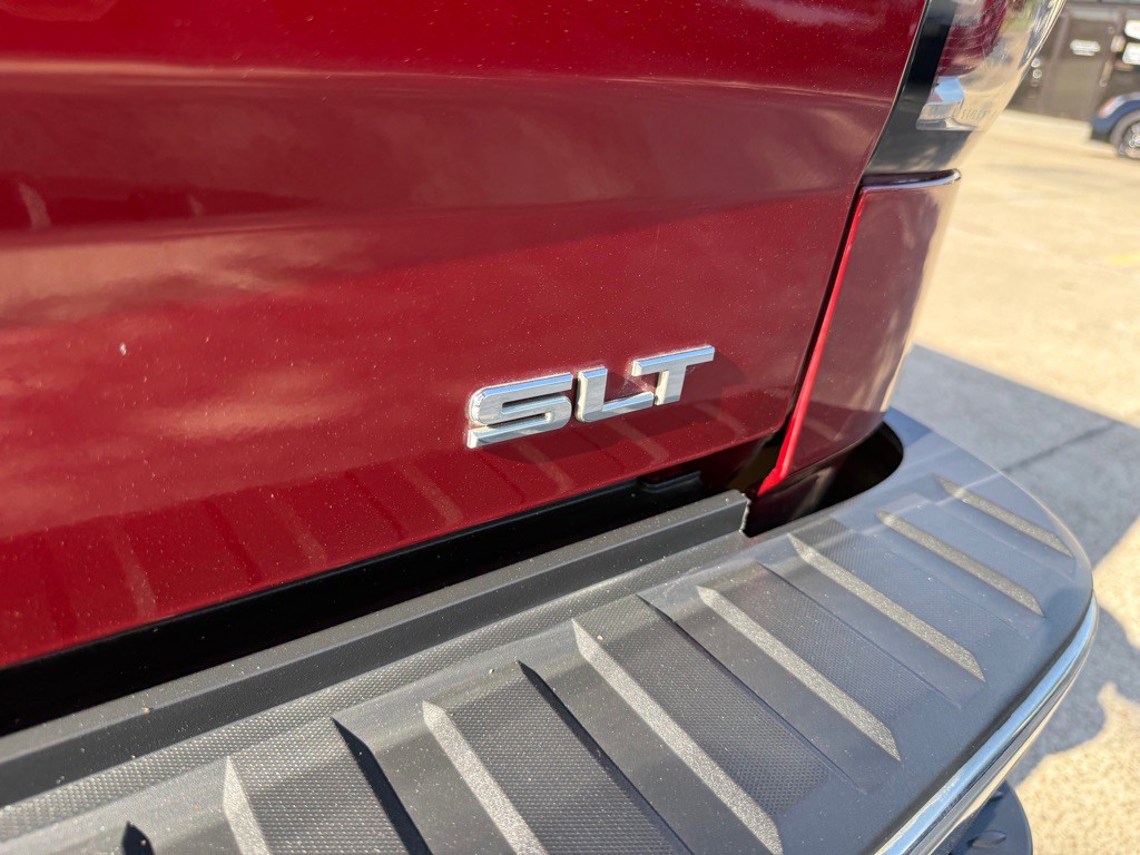 2018 GMC Sierra Image 12